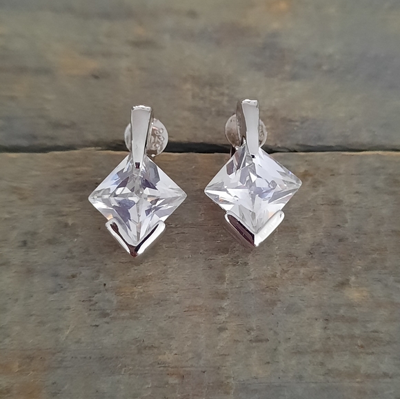 Cubic Zirconia Sterling Silver Solitaire Stud Earrings - Picture 6 of 12
